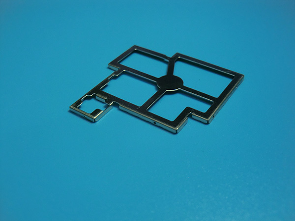 日常生活中信號(hào)屏蔽器、手機(jī)電磁屏蔽工作原理、簡(jiǎn)介及洋白銅材料選擇
